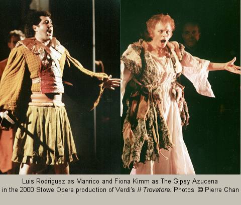 Luis Rodriguez as Manrico and Fiona Kimm as The Gipsy Azucena in the 2000 Stowe Opera production of Verdi's 'Il Trovatore'. Photo (c) Pierre Chan