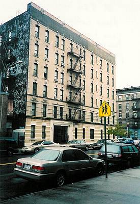 520 West 183rd Street where Maria Callas lived for some time and from where she left to go to Greece in 1937. Photo: Grahame Ainge