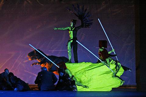 Cyndia Sieden as Ariel in 'The Tempest'. © 2004 Clive Barda