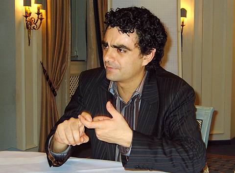 Rolando Villazon. Photo © 2004 Phil Crebbin