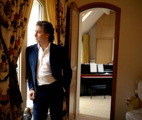 Roberto Alagna. Photo © Bertrand Desprez