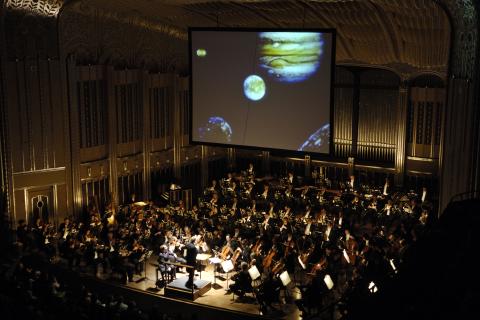 A scene from the December 2006 Cleveland performances of 'The Planets'. Photo © 2006 Roger Mastroianni