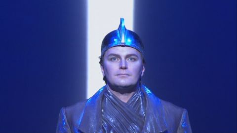 Klaus Florian Vogt in the title role of Wagner's 'Lohengrin'. DVD screenshot © 2006 Festspielhaus Baden-Baden/NHK/Opus Arte