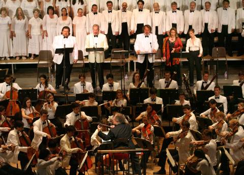 Johan Botha, James Morris, Zeljko Lucic and Patricia Racette with James Levine leading the Tanglewood Music Center Orchestra and the Tanglewood Festival Chorus in Verdi's 'Don Carlo' on 28 July 2007. Photo © 2007 Hilary Scott 