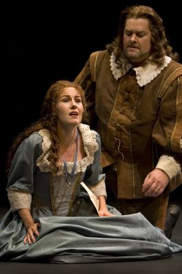 The 'Lucia di Lammermoor' Letter Scene: Laura Whalen as Lucia and Weston Hurt as Enrico. Photo © 2007 Tim Fuller 