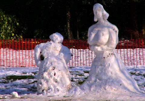 Snow sculptures in West London, 3 February 2009